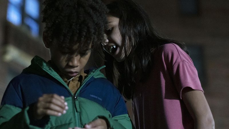 Ian Foreman und Madison Taylor Baez, Let the Right One In