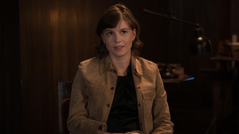 Evil-Darstellerin Katja Herbers erklärt das emotionale Ende der zweiten Staffel: Kristen ist „komplett entblößt“